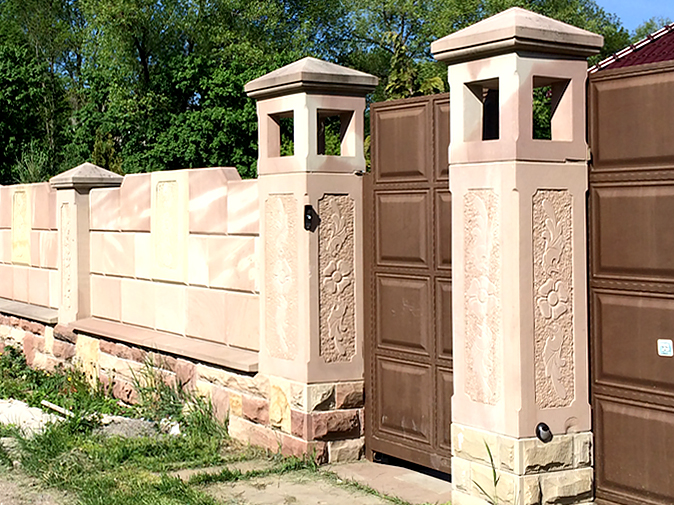 Ліхтарі з каменю